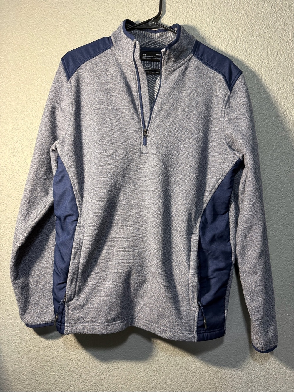 Under Armour Men’s Heather Gray Quarter-Zip Pullover with Navy Panels